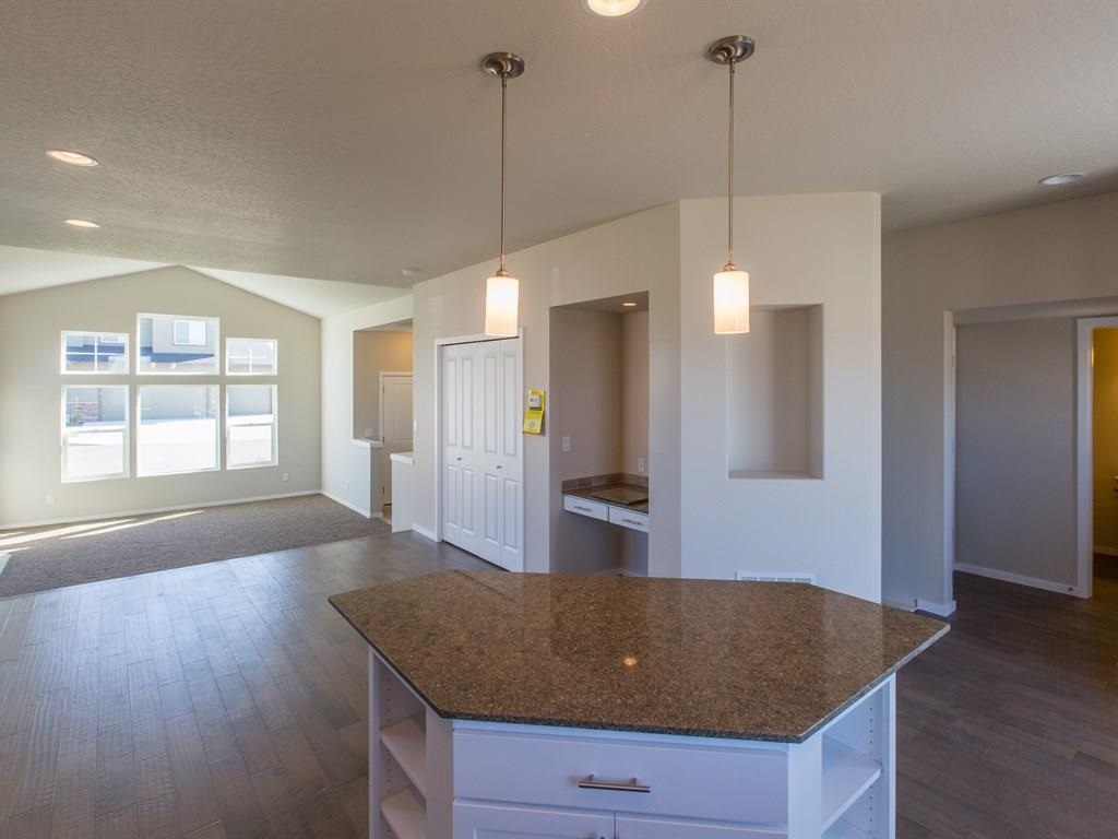 1027 W Tapestry Dr - Photo 9