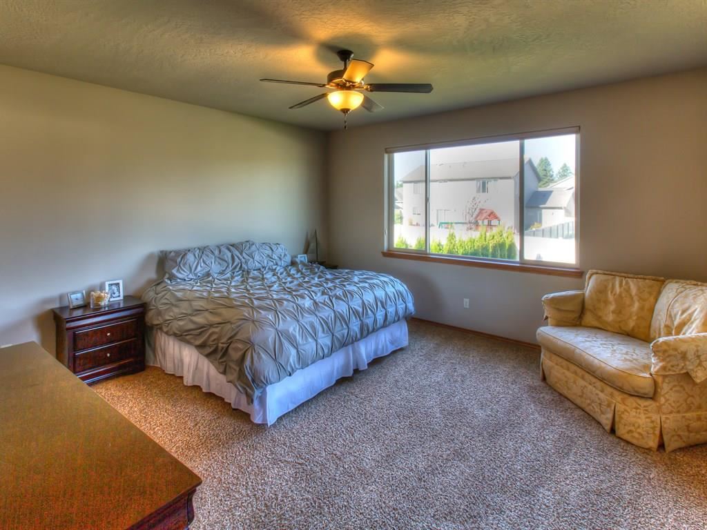 4428 S Mitchell Ln - Photo 9