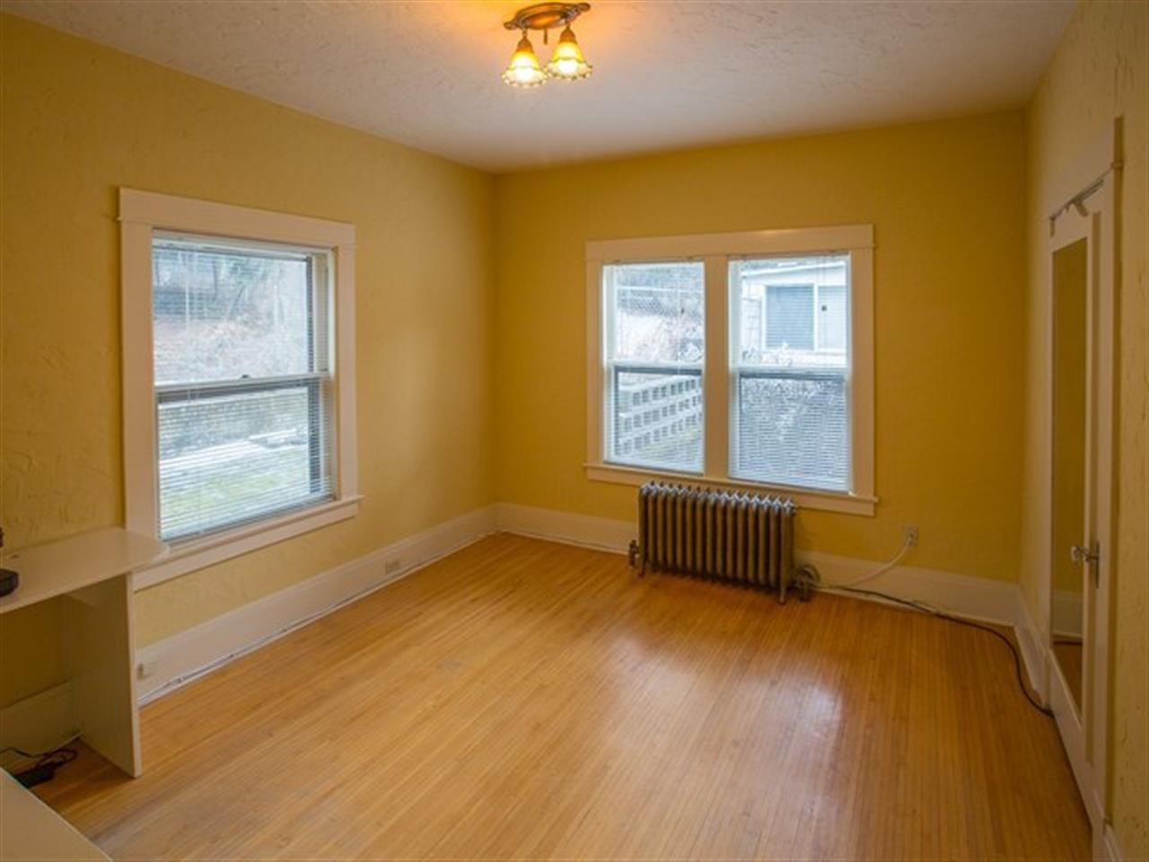 930 E 19th Ave - Photo 10