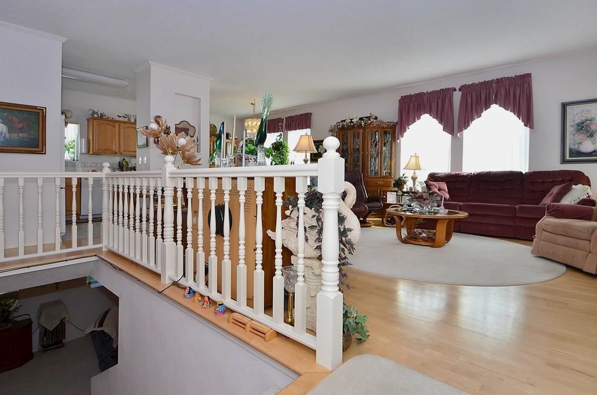 204 N Moffitt Ln - Photo 9