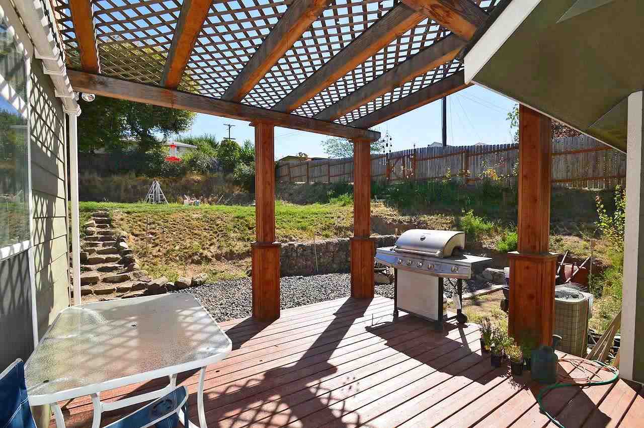 905 Ross - Photo 20