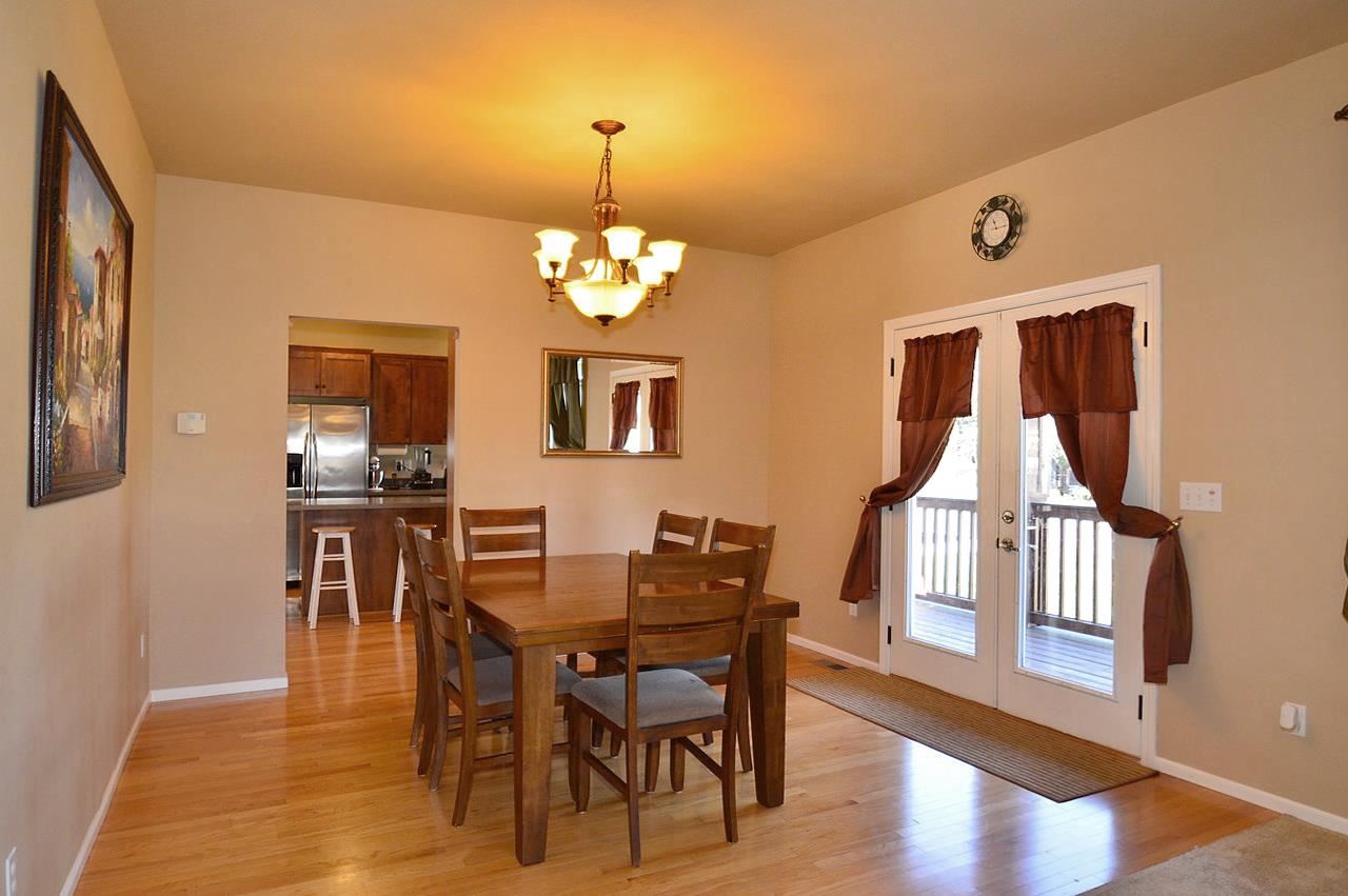 905 Ross - Photo 3