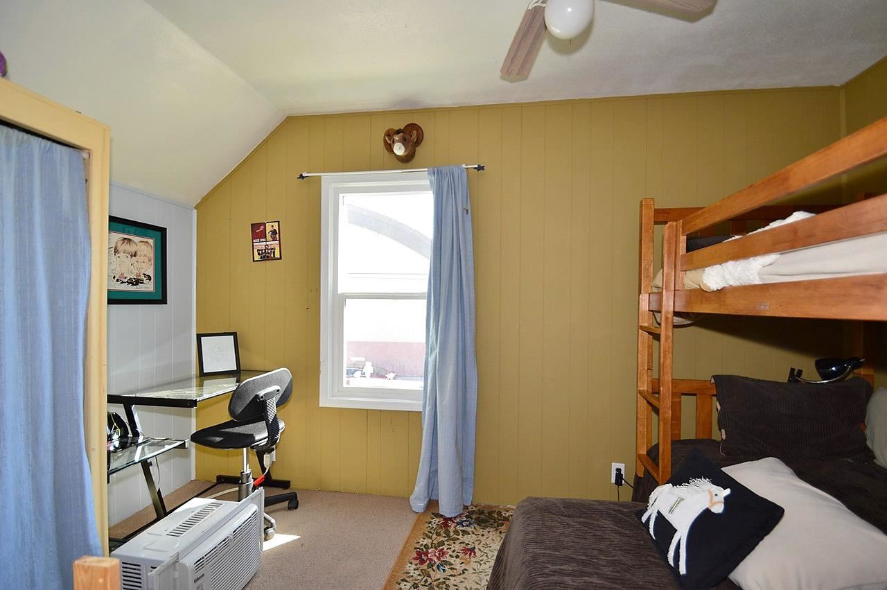 808 7th - Photo 10