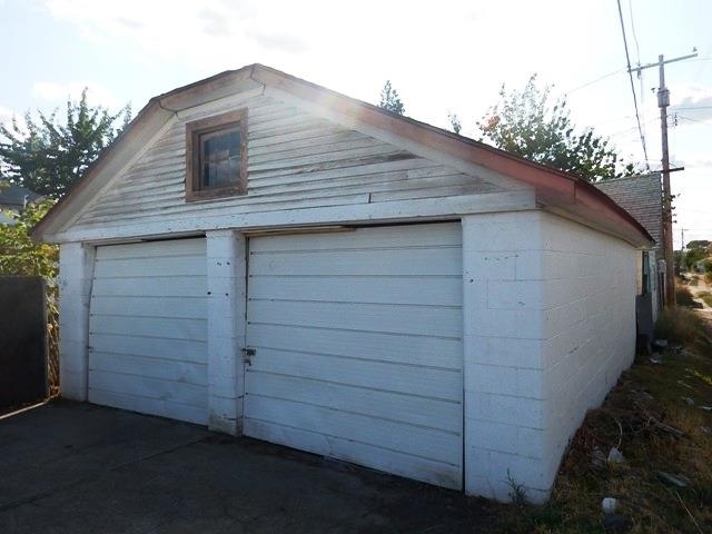 2927 E Heroy  Avenue - Photo 18