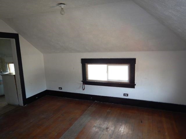 2927 E Heroy  Avenue - Photo 8