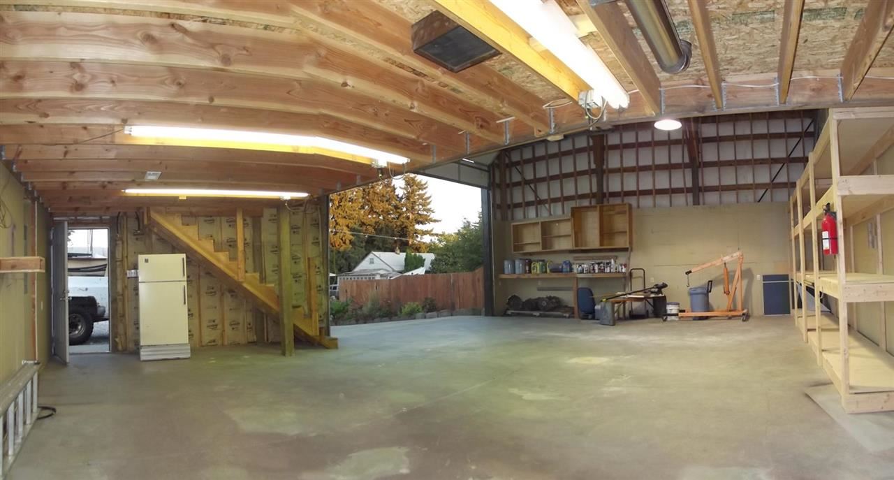 3328 E Courtland Ave - Photo 18