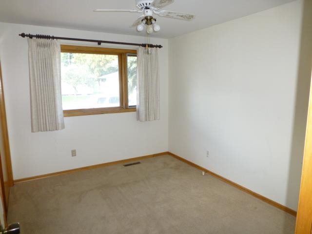 3327 W Bruce Ave - Photo 6