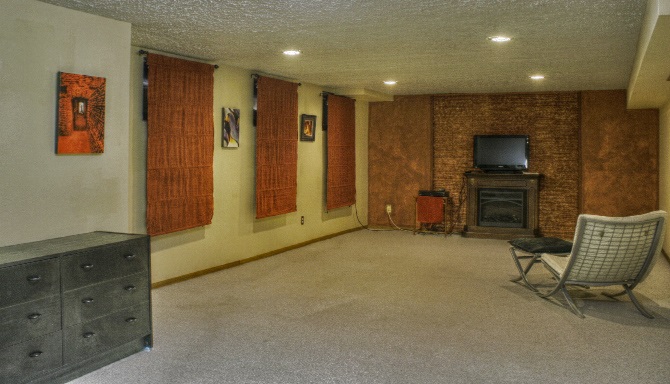 630 E High Dr - Photo 15
