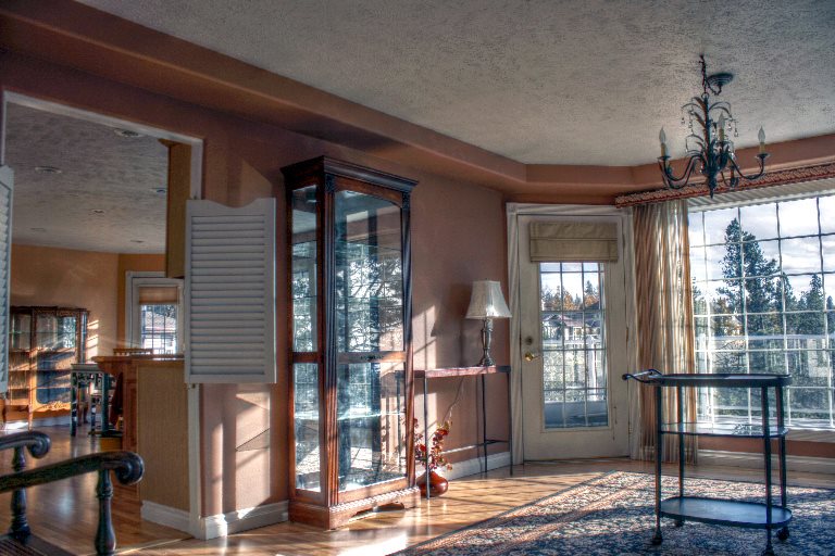 630 E High Dr - Photo 4