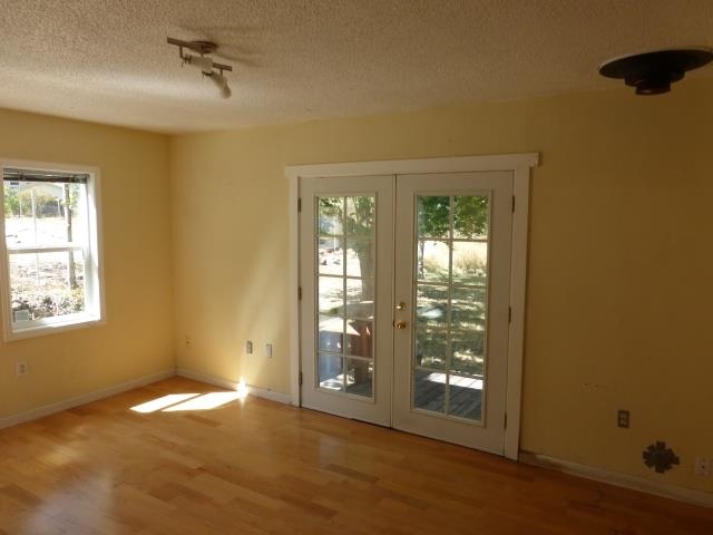 3238 W North Loop Ave - Photo 12