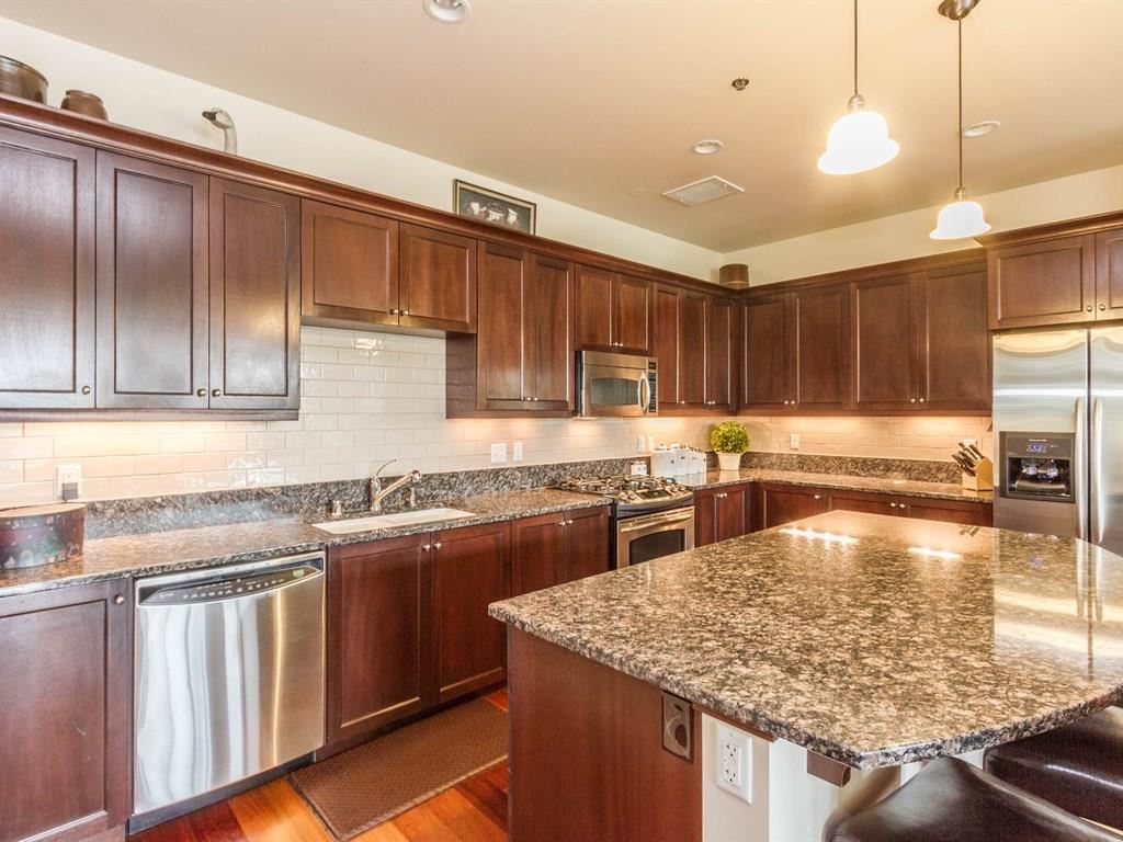 820 N Post St - Photo 7