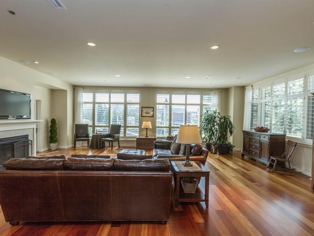 820 N Post St - Photo 8