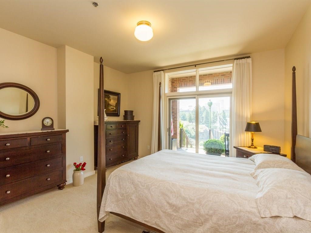 820 N Post St - Photo 9