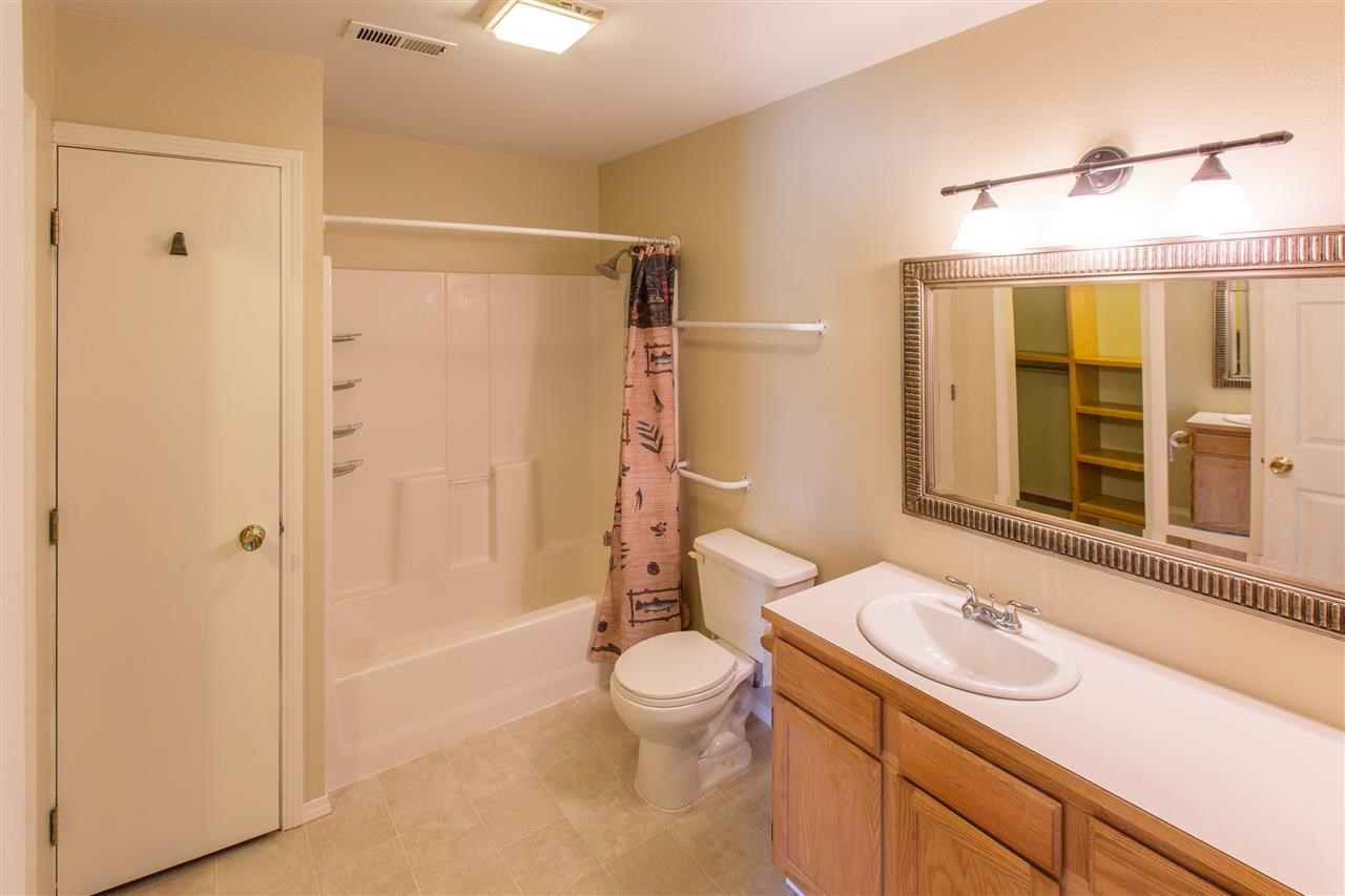 2305 S Rebecca St - Photo 15