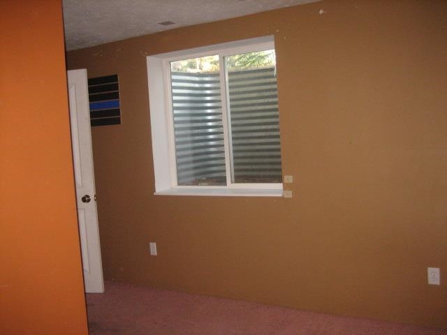 12506 E 16th Avenue - Photo 16