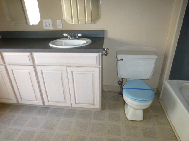 820 E 9th Ave - Photo 19
