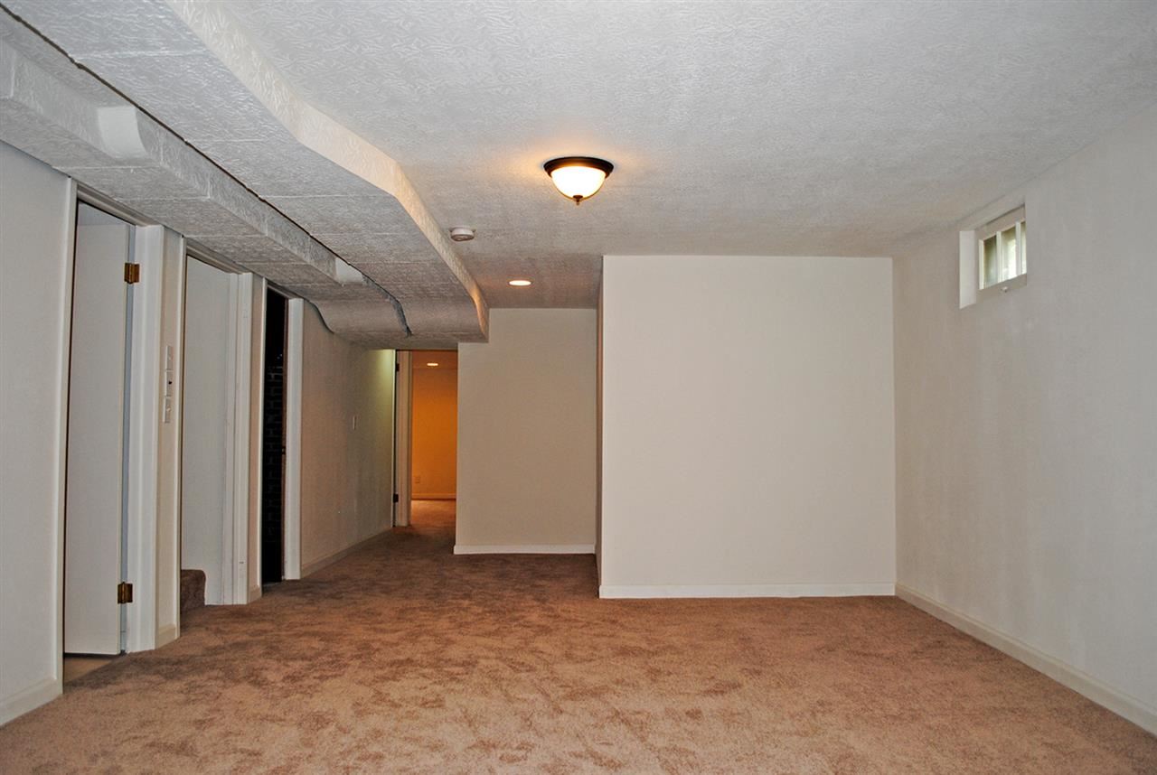 207 W WABASH - Photo 19