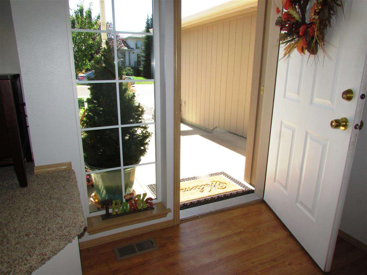 19121 E Baldwin Ln - Photo 3