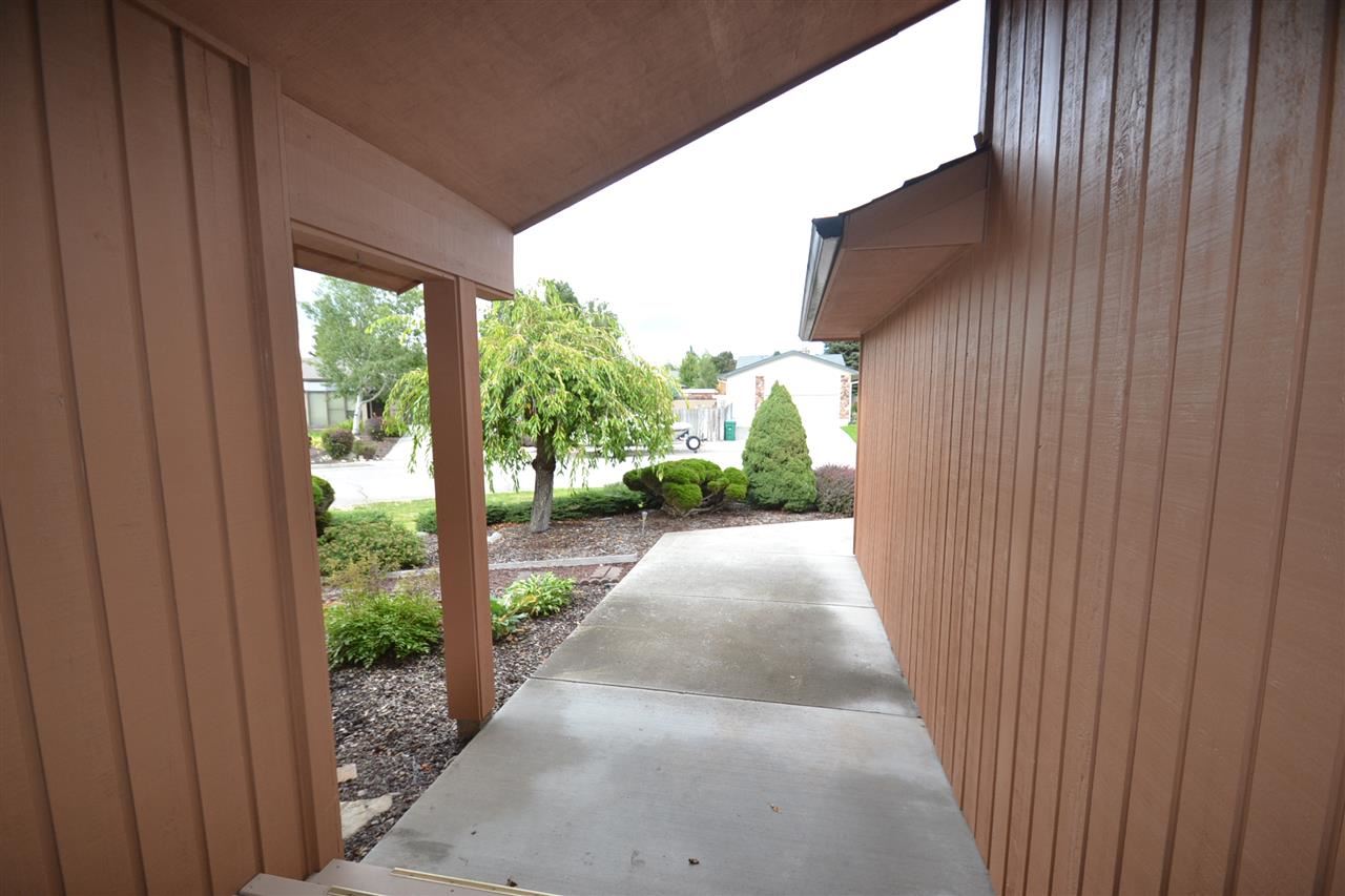3420 S FOX Ct - Photo 3