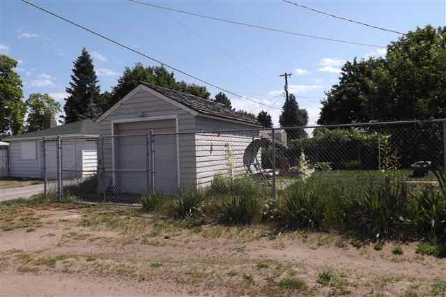 1203 E Queen Ave - Photo 3