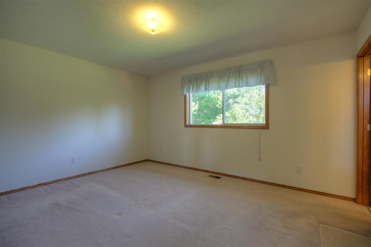 17716 N Lidgerwood St - Photo 12
