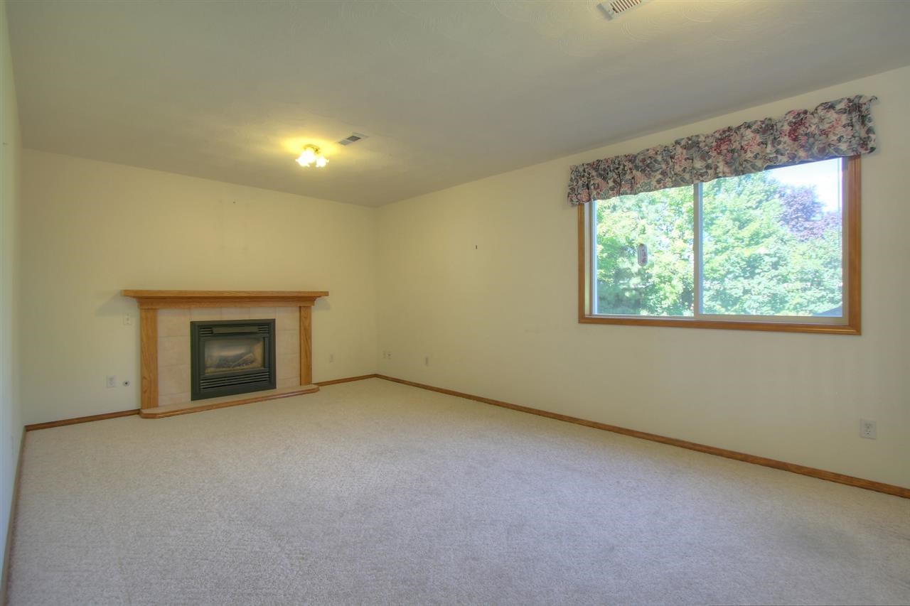 17716 N Lidgerwood St - Photo 8
