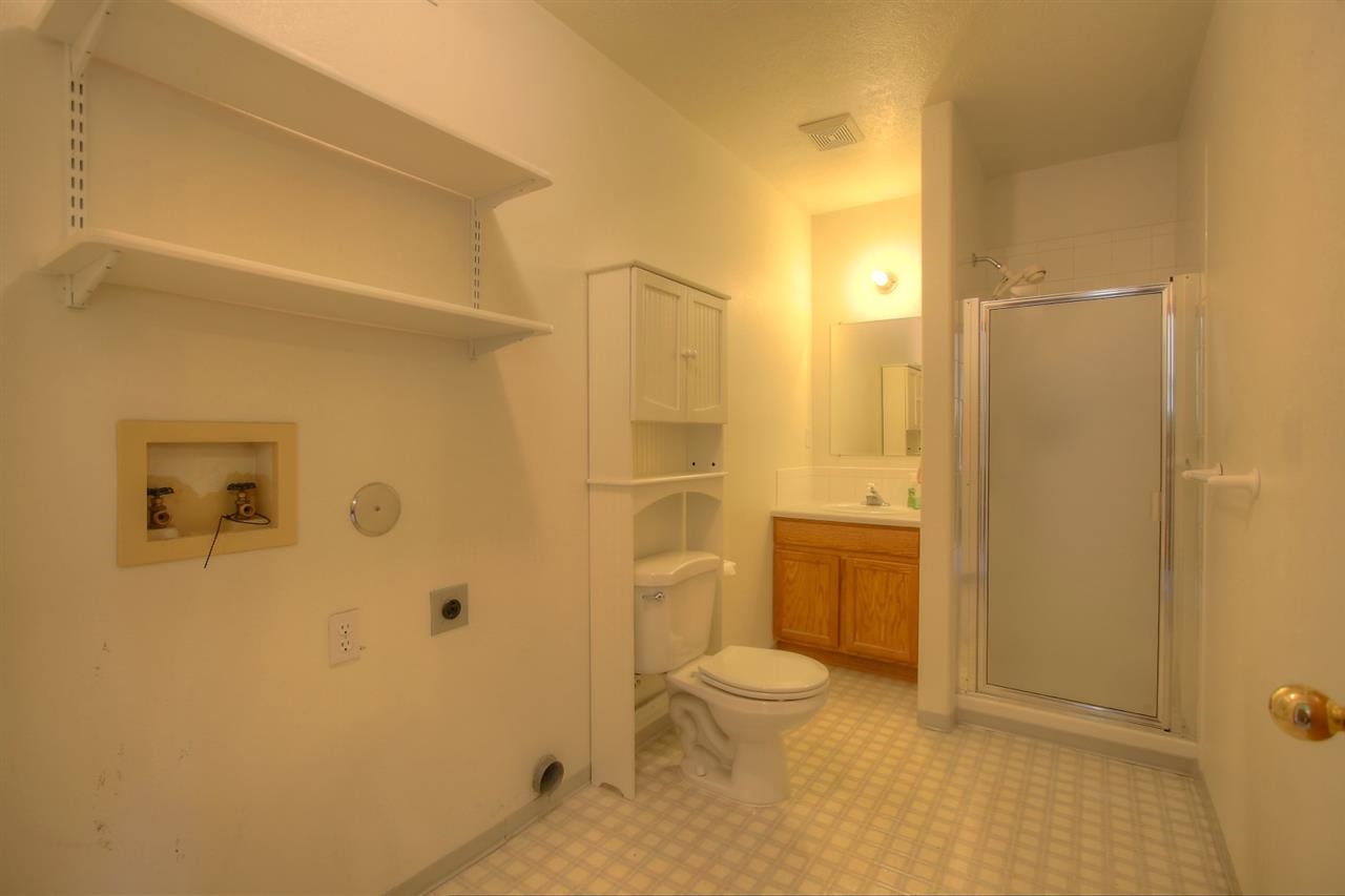 17716 N Lidgerwood St - Photo 9