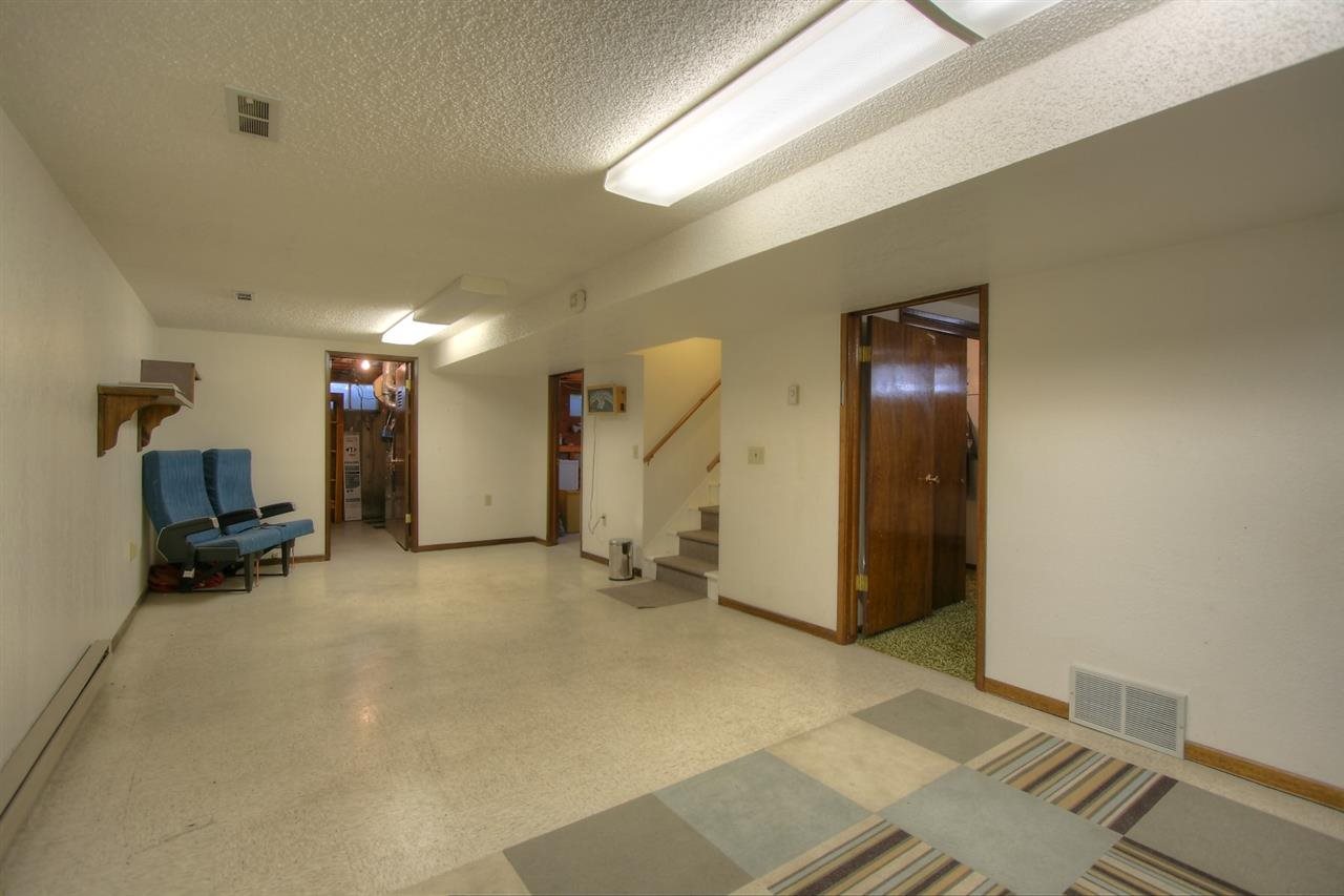 10710 N Mayberry Dr - Photo 14
