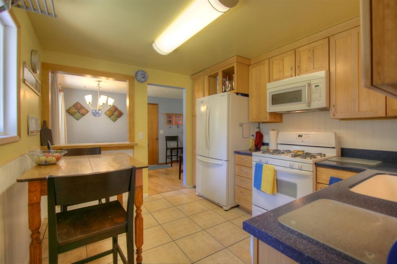10710 N Mayberry Dr - Photo 6