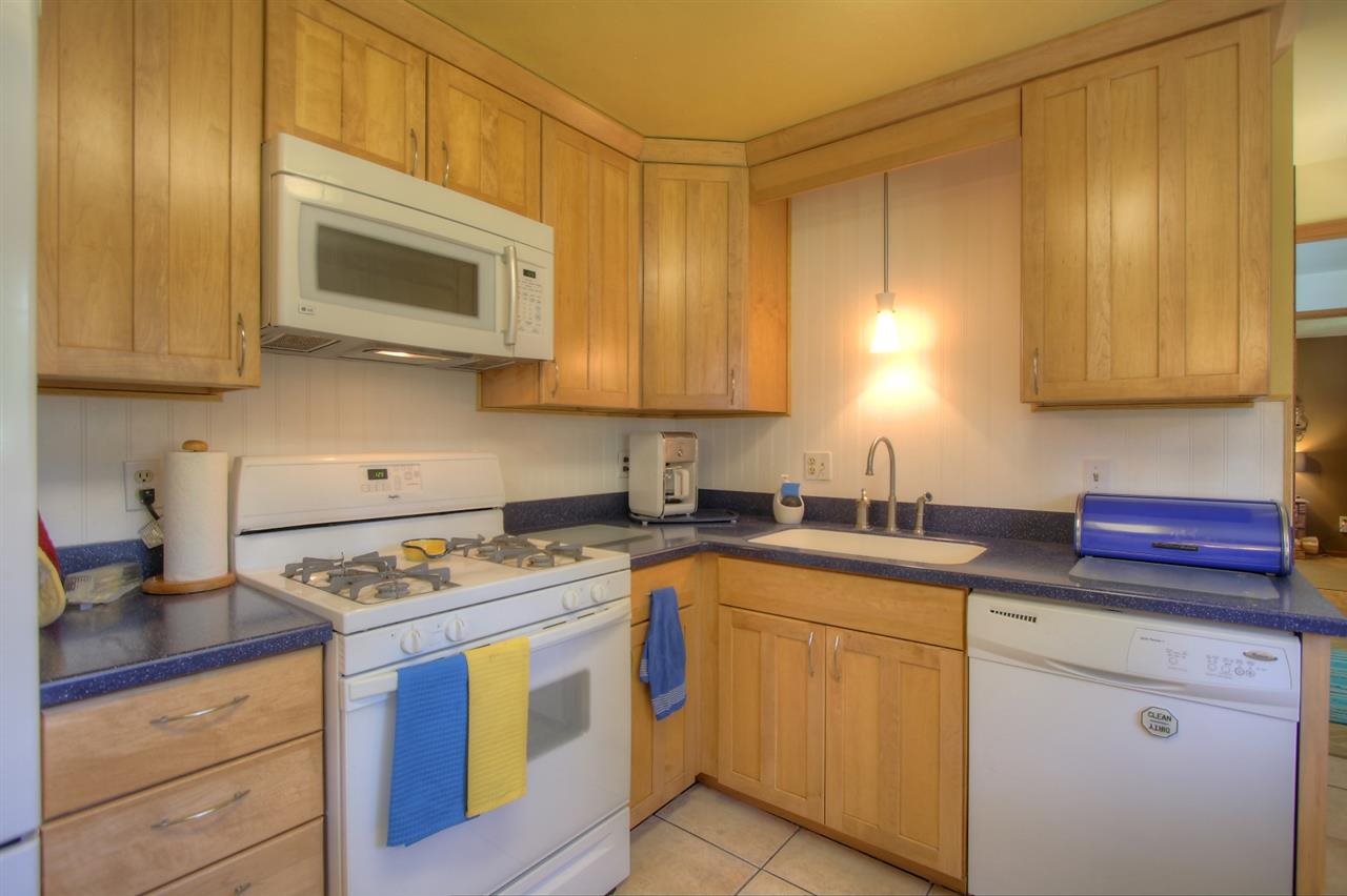 10710 N Mayberry Dr - Photo 7