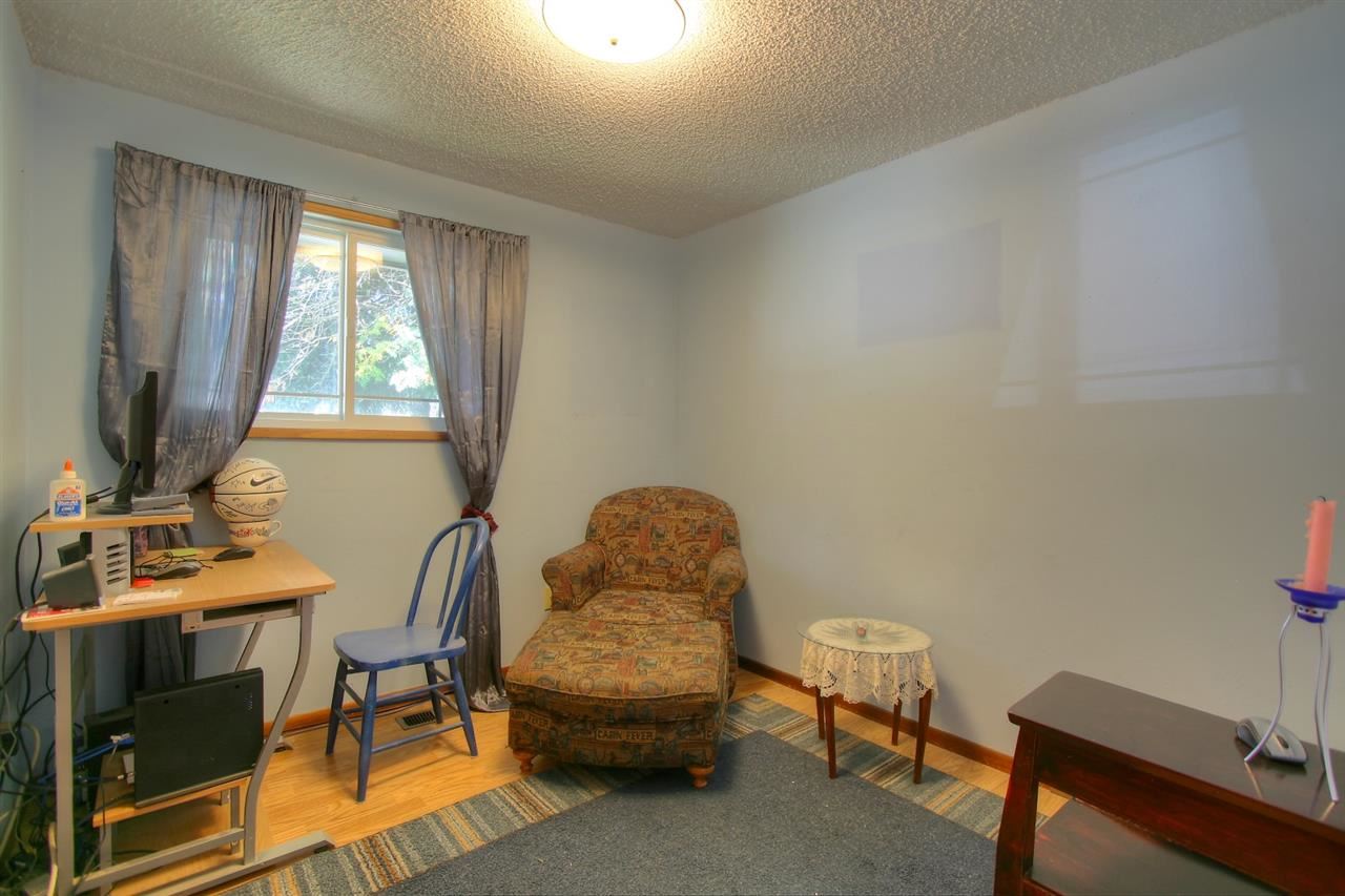 10710 N Mayberry Dr - Photo 8