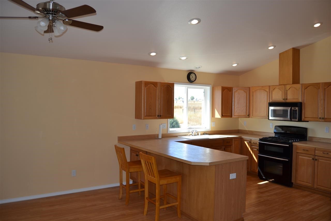 27818 N Sherman Rd - Photo 5