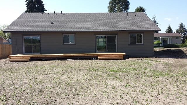 16820 W Laurel Dr - Photo 2