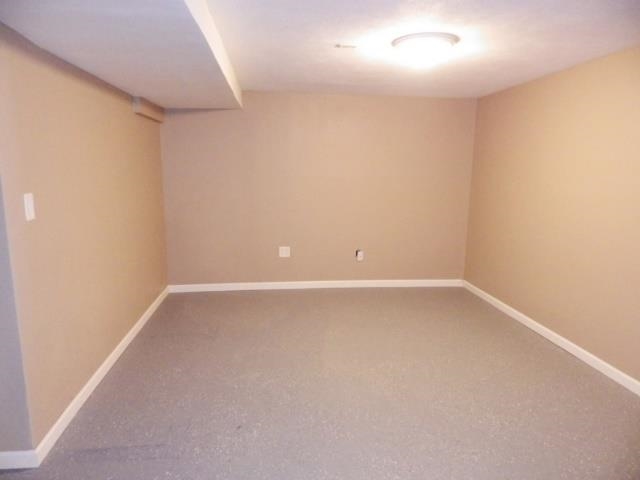 1127 E Kiernan Ave - Photo 14