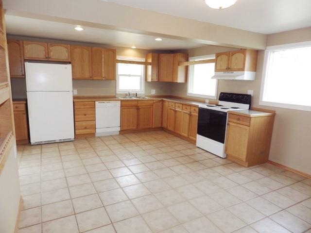 1127 E Kiernan Ave - Photo 4