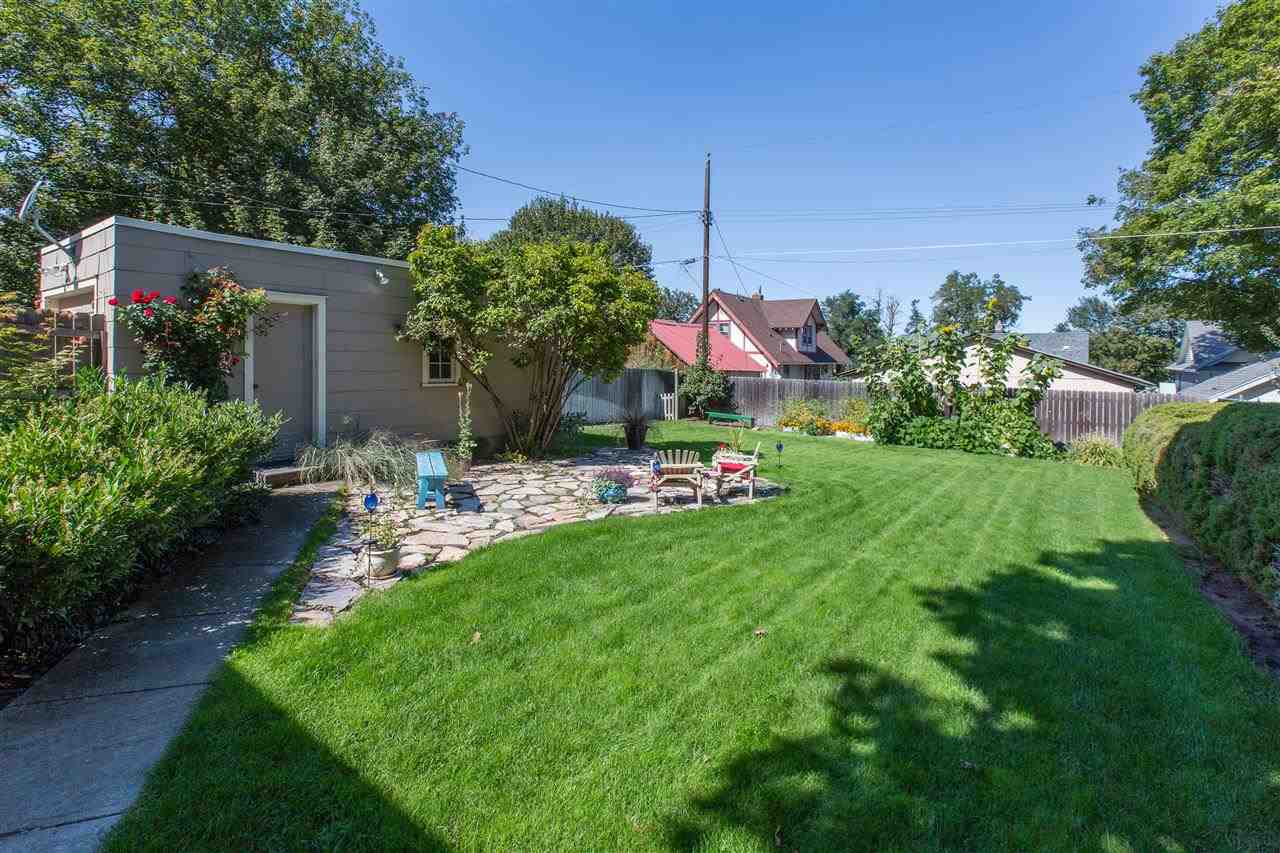 1227 E 13th Ave - Photo 19