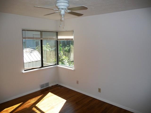 1317 S Fiske - Photo 10