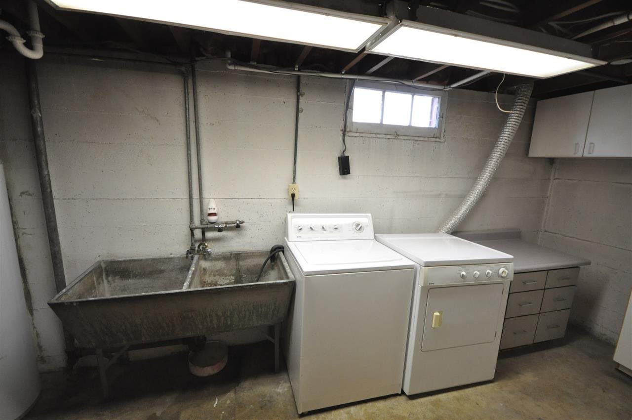 2412 W OLYMPIC Ave - Photo 11