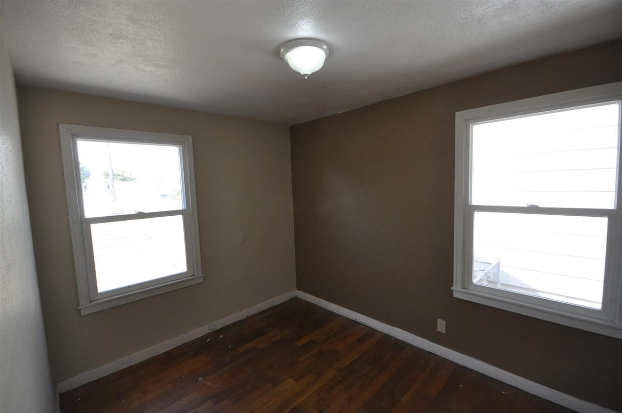 2412 W OLYMPIC Ave - Photo 7