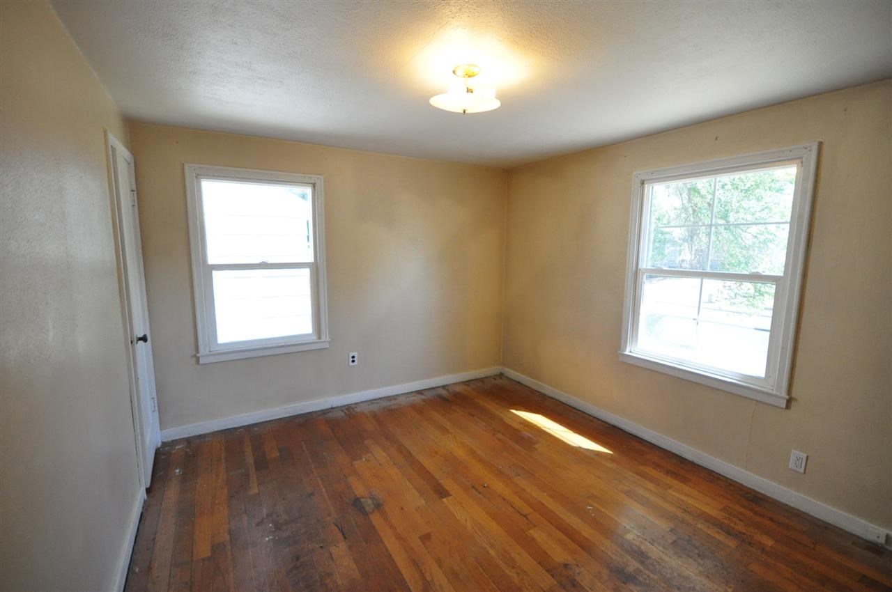 2412 W OLYMPIC Ave - Photo 8