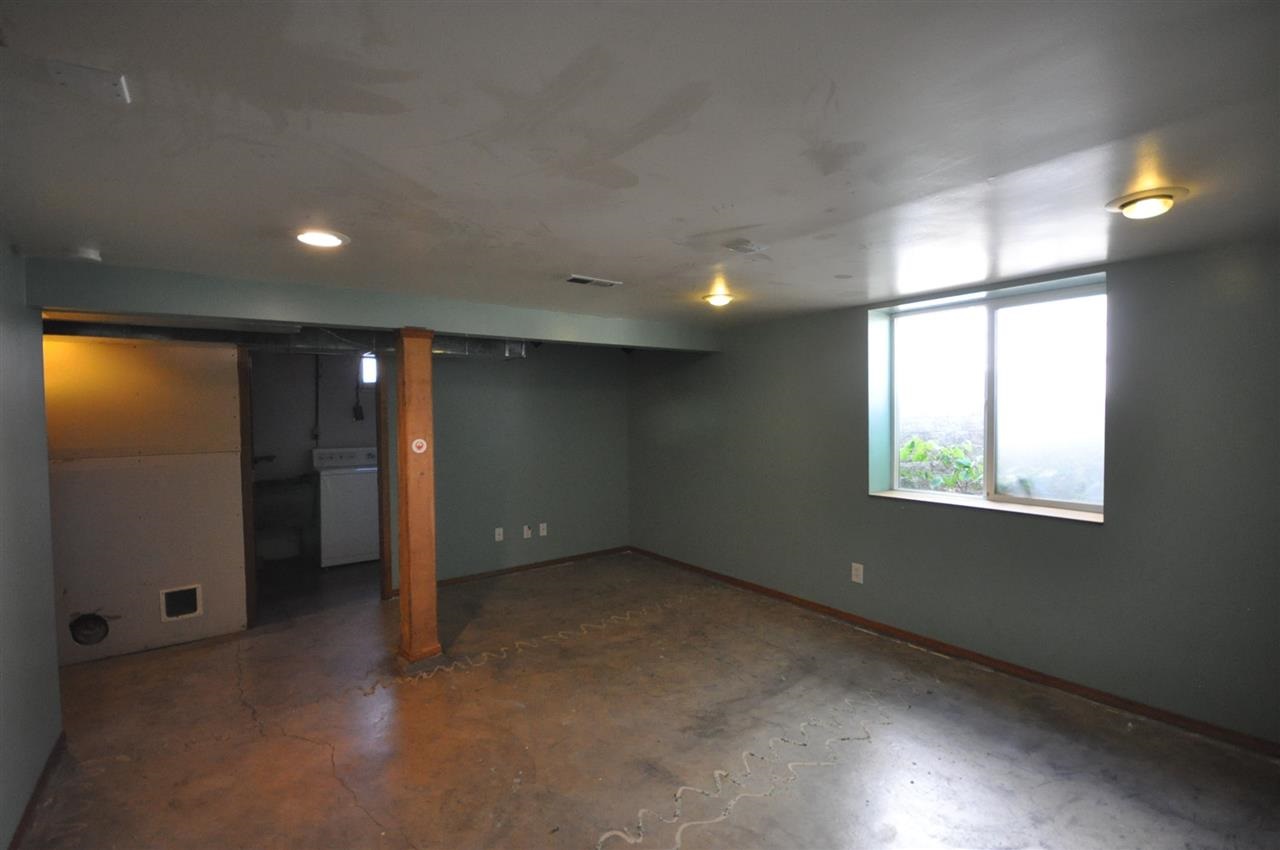 2412 W OLYMPIC Ave - Photo 10