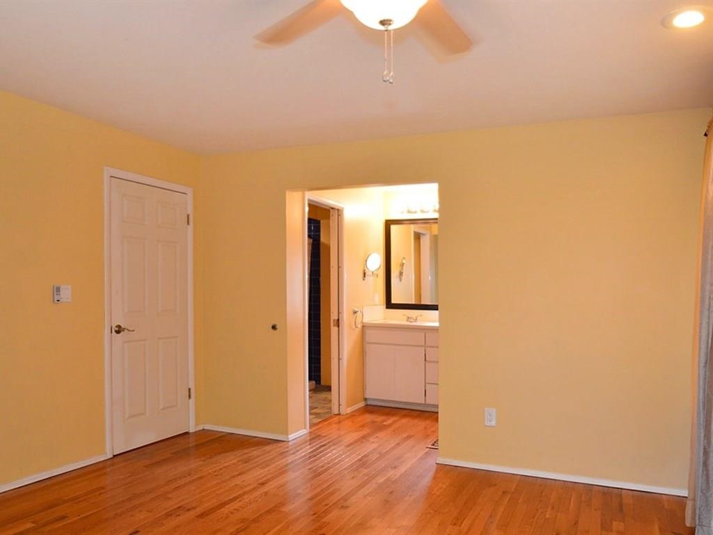 2434 E 9th Ave - Photo 12