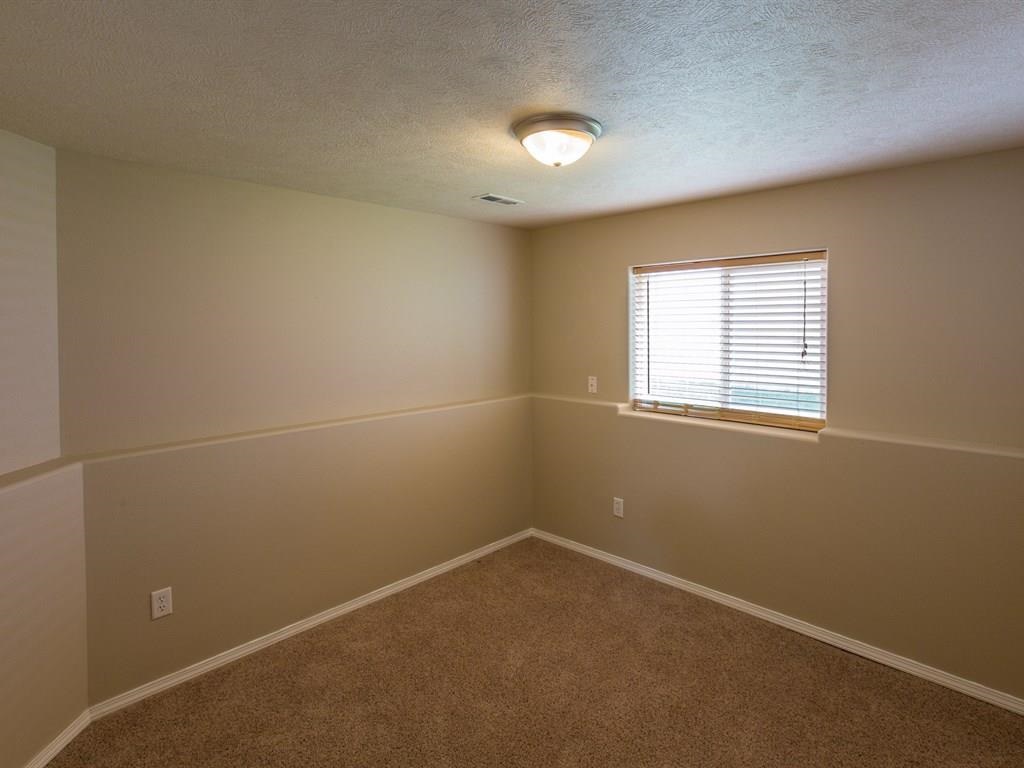 1608 N Tschirley Ln - Photo 15