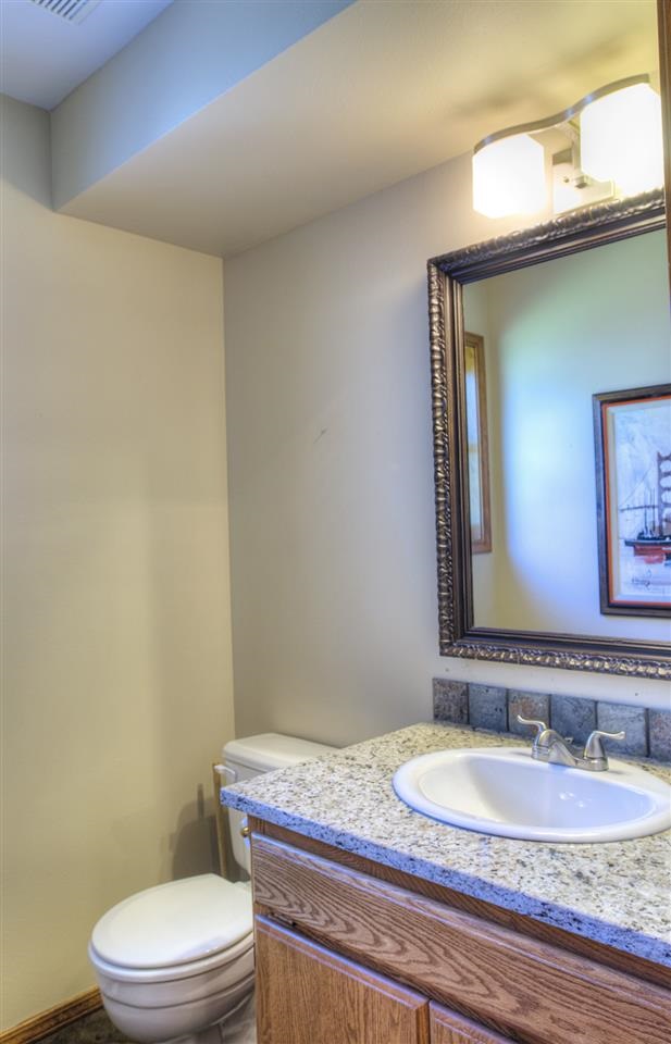 5711 S Sycamore St - Photo 14