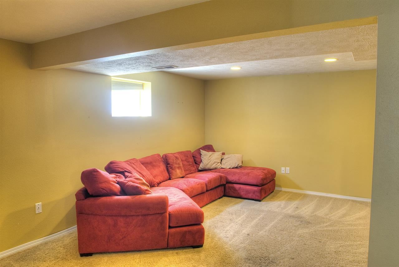 5711 S Sycamore St - Photo 15