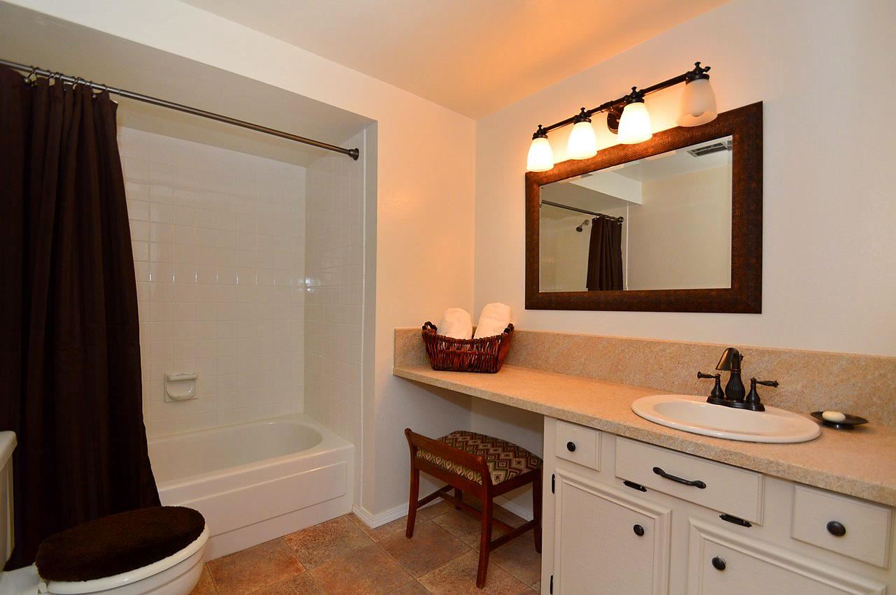 310 E Elto - Photo 17