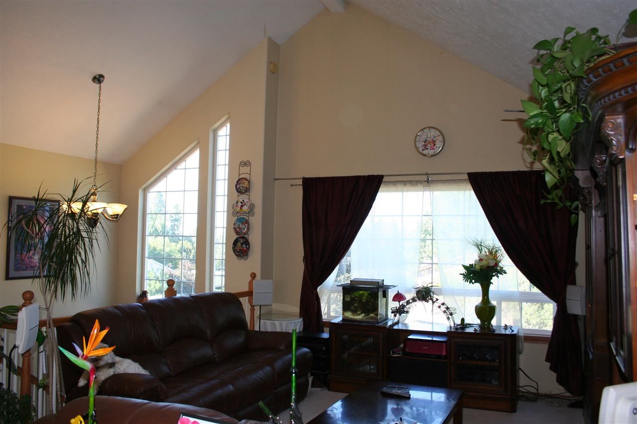 4204 E 13th Ave - Photo 3