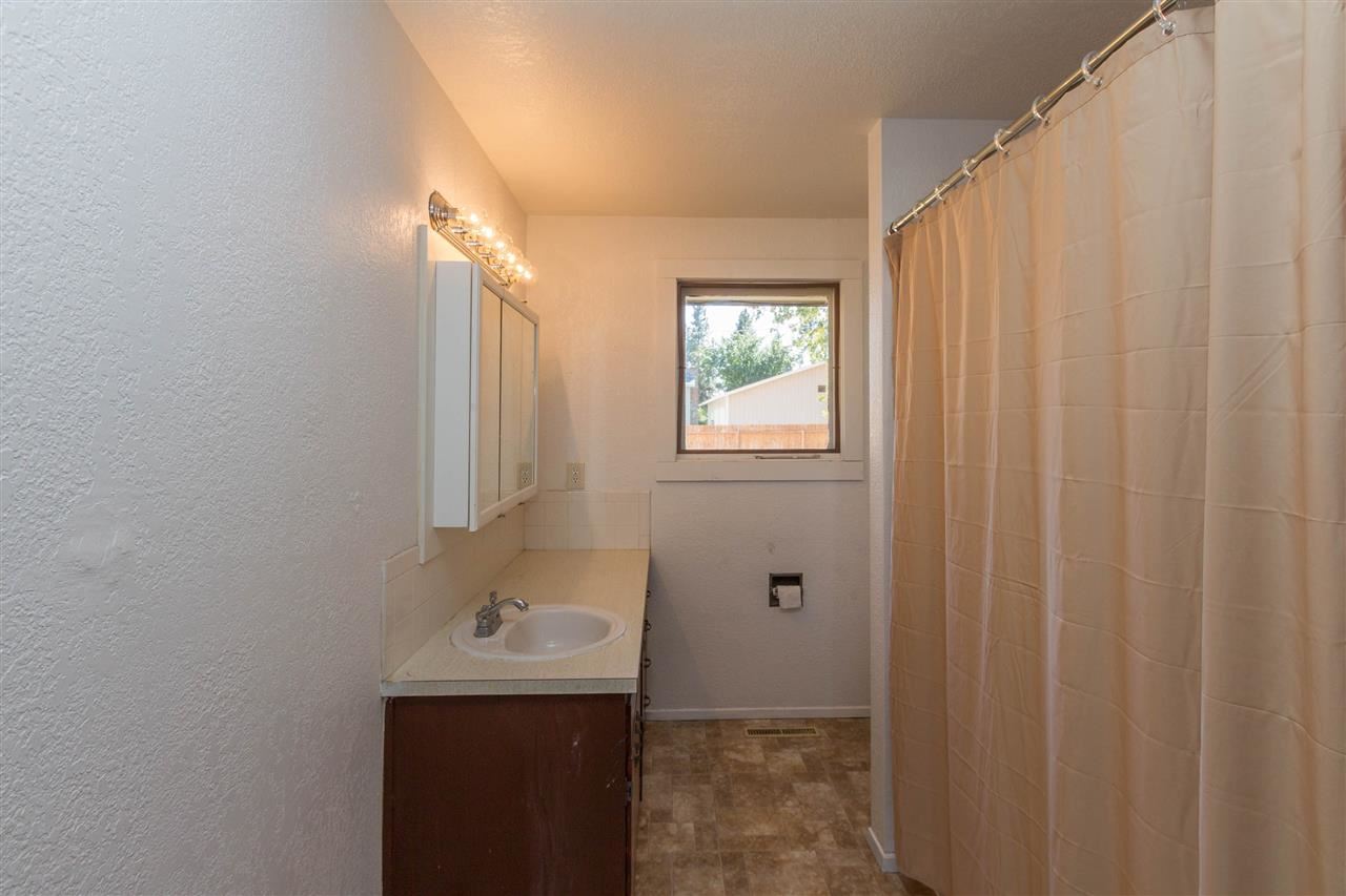3718 E 34th - Photo 7
