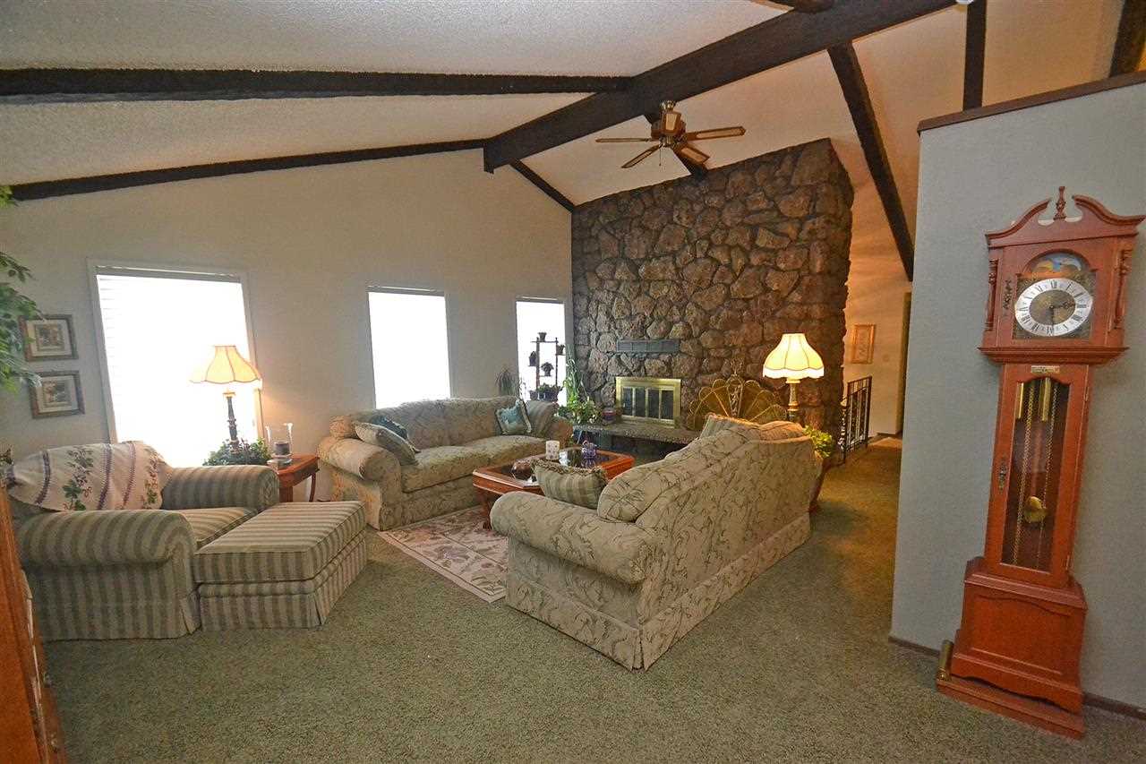11514 S Sherman Rd - Photo 4