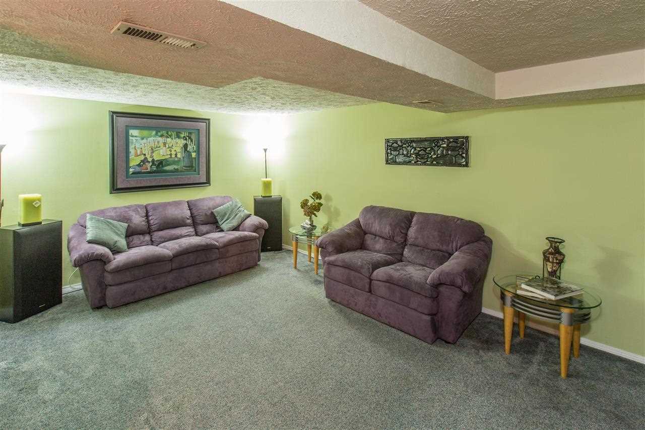 13308 E 12th Ave - Photo 11